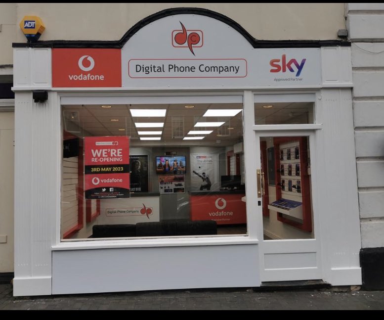 Friends pls retweet for me!! 
@fakenham we will be putting the finishing touches together tomorrow ready to welcome you to the store from Wednesday! I am so pleased how the shop looks and as manager of the new store I can’t wait to see you all for your tv and mobile needs!!