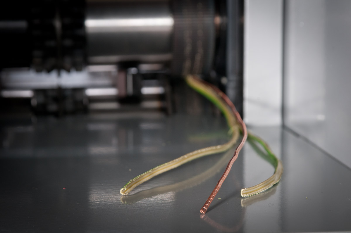 Bronneberg_BV's tweet image. Say goodbye to the hassle of manual cable stripping! Bronneberg Cable Stripping machines are the perfect solution for efficient and precise cable stripping. Discover our range of machines and take your cable recycling to the next level! #cablestripping #recycling #machines #cable