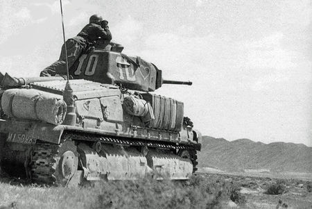 VALENCE75339585's tweet photo. Le 12ème RCA au contact tout au long du mois d'avril 1943 dans les déplacements et combats qui se déroulent de TEBESSA à  PONT-DU-FAH ou il relève le 3ÈME REI. Le 15/04 l'escadron GRIBIUS est intégré au Groupement Blindé Français (GBF) du Gal LE COÛTEULX DE CAUMMONT #8012RCA#3REI https://t.co/tU1AK1MBN7