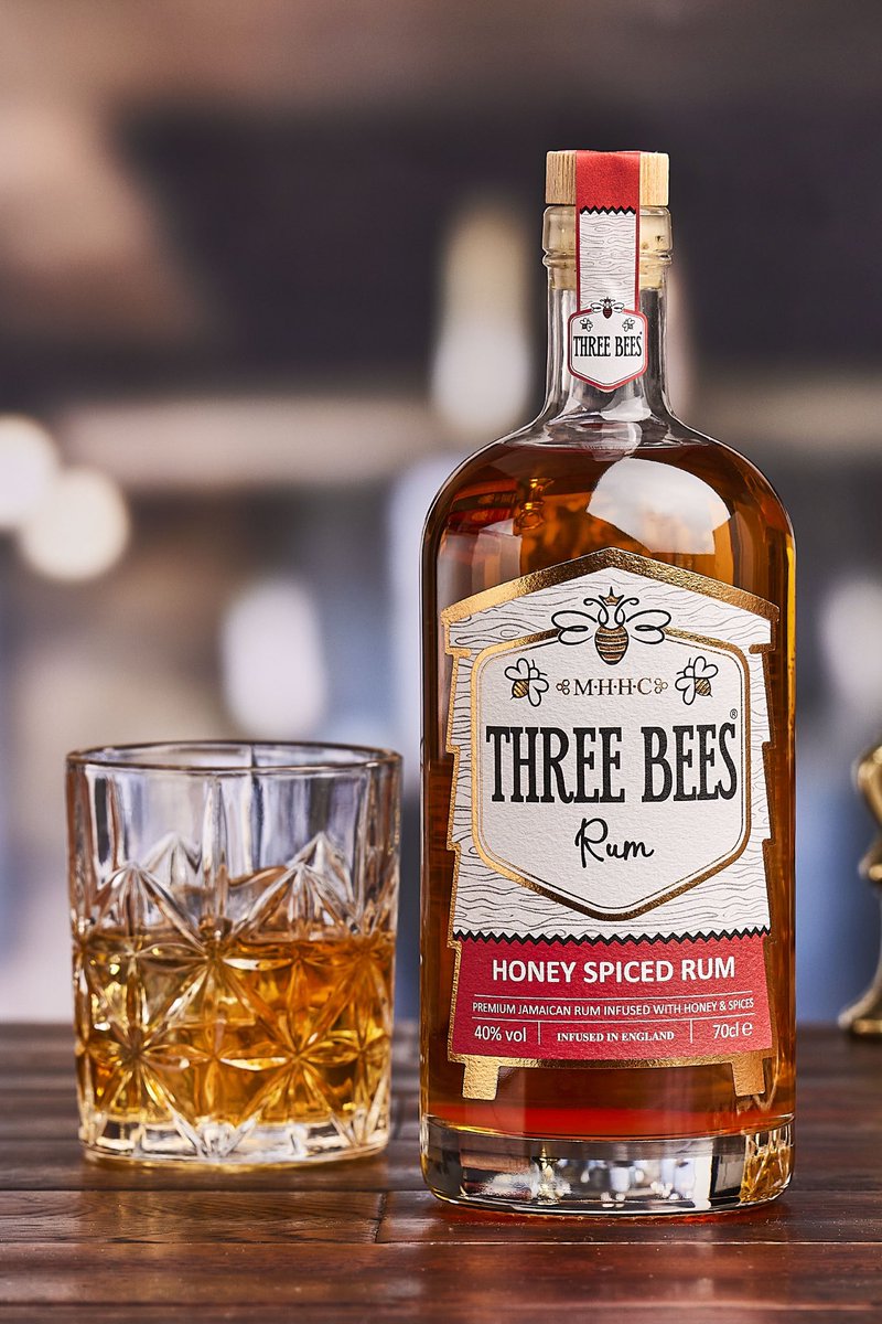 HarboroughHoney's tweet photo. Our THREE BEES Honey Spiced Rum is made using a premium single estate Jamaican rum and British honey! An amazing drink with warming spices. #threebees #honeyrum #rum #spirits @therumcompany @threshersonline #harborough #honey #beekeeping #beekeepers #beefarmer #drinks #alcohol https://t.co/k9dBqNhROB