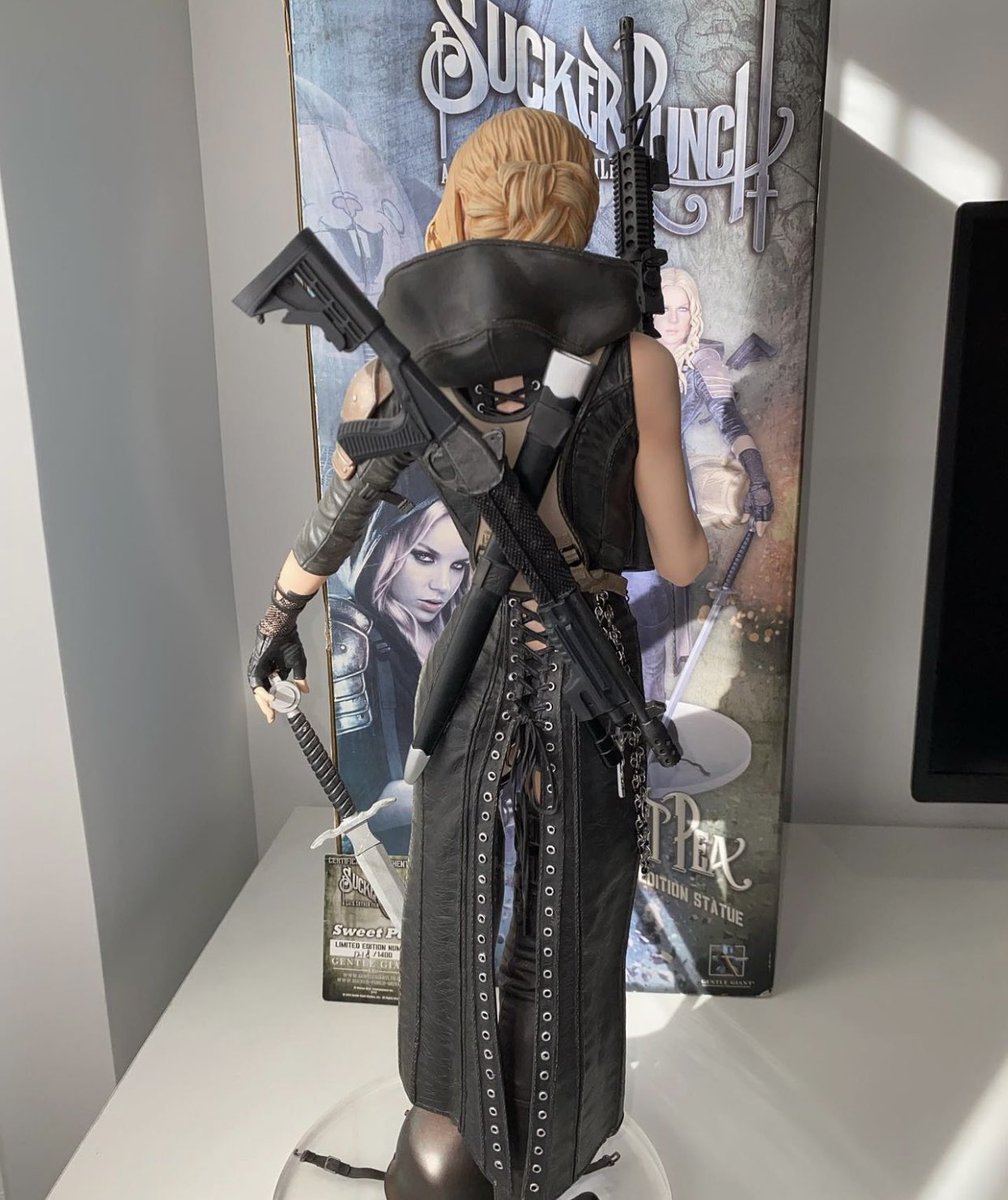 Nunu_90210's tweet photo. Sweet Pea~Limited Edition Statue 🗡🧧🎎🈵👺🎬 #sweetpea #sweetpeasuckerpunch #suckerpunch #gentlegiant #sideshowcollectibles #abbiecornish #suckerpunchmovie #zacksnydersuckerpunch #zacksnyder #zacksnydermovie #yessideshow @sideshow https://t.co/Iwvvy2RLjB