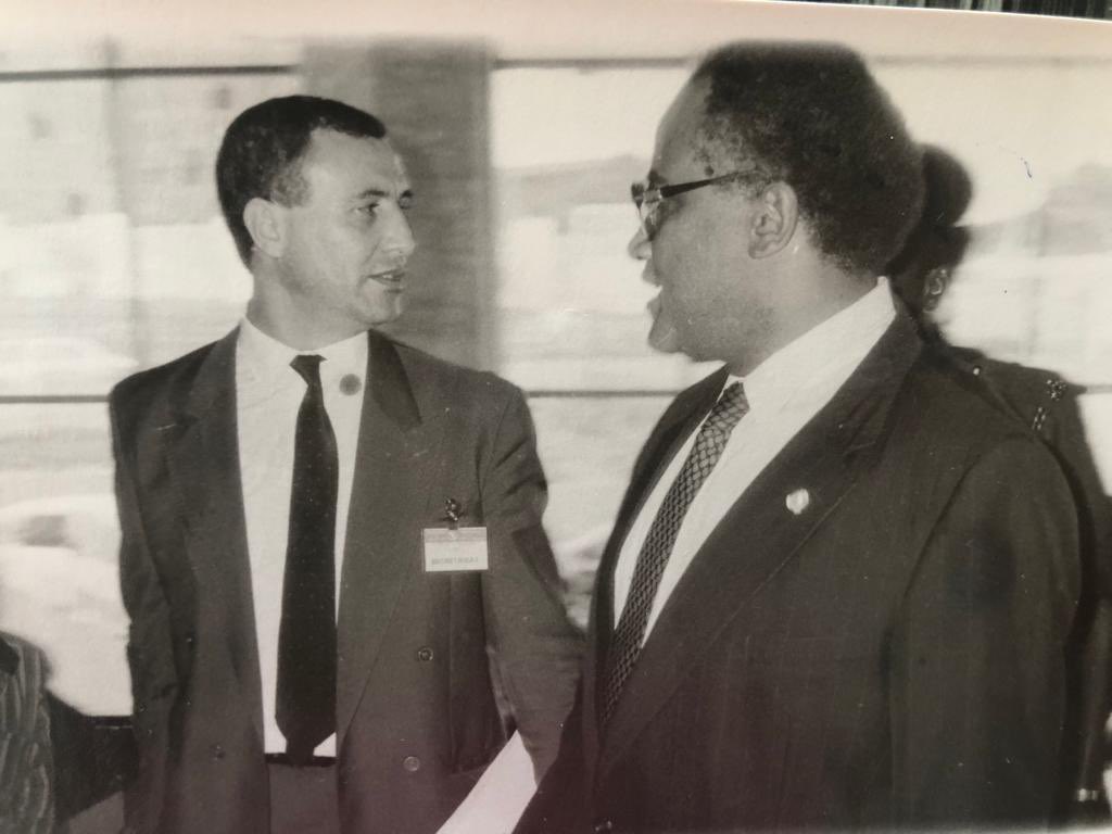 I visited Dr Salim A. Salim @ his home in Dar. SAS was my boss @ OAU &amp; mentor.He was an african transformational leader&amp; consensus builder.His talent &amp; commitment to peace are missed as Africa &amp; world are going through turbulent times.<a href="/UN/">United Nations</a>
<a href="/_AfricanUnion/">African Union</a> <a href="/asalim86/">Ahmed Salim</a>