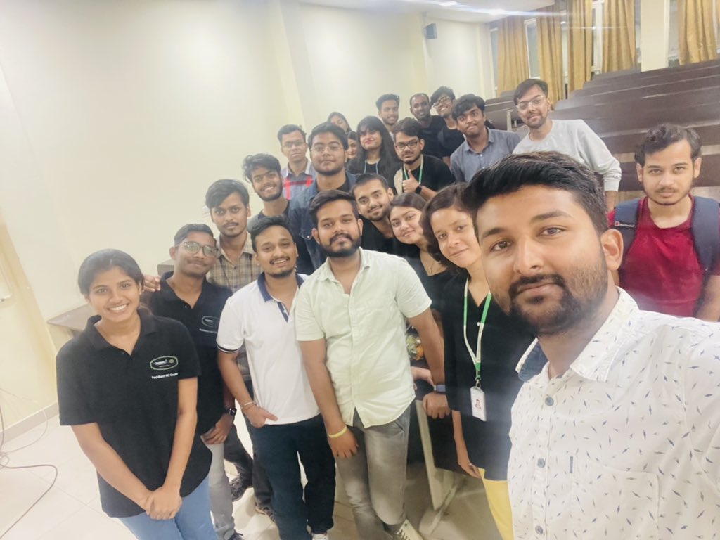 ashutoshkr26's tweet photo. Thank you team TechBairn KIIT Chapter and KIIT University or such a warm welcome.
Grateful to Arindam Basak and N.K rout sir for always believing and supporting us in our journey.🙏
Couldn’t have asked for a better day!❤️ https://t.co/IIMCYsWTJa