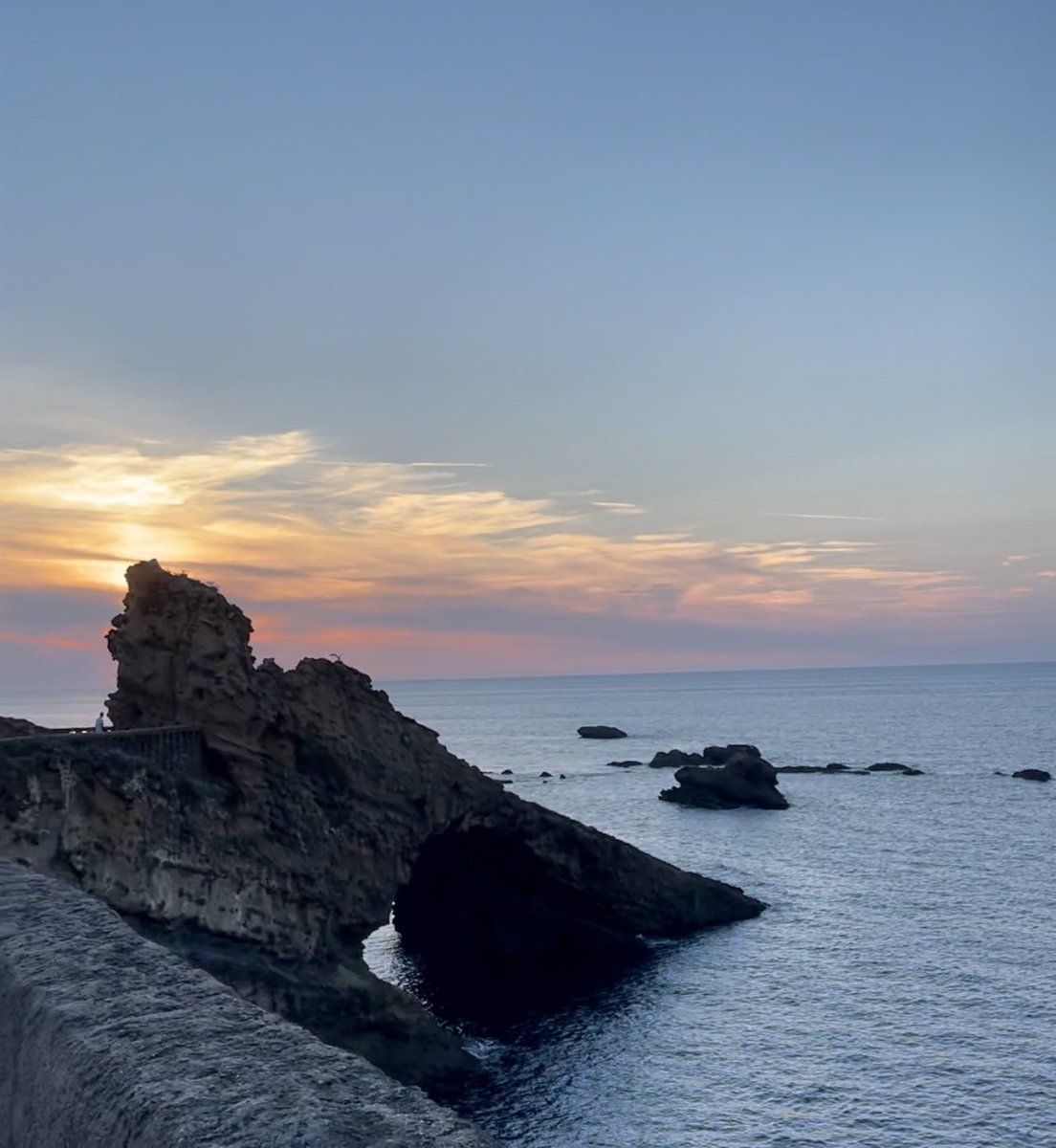 ireeneeq's tweet photo. El mar y tú me dais la misma paz https://t.co/ZWKf4NgkNy