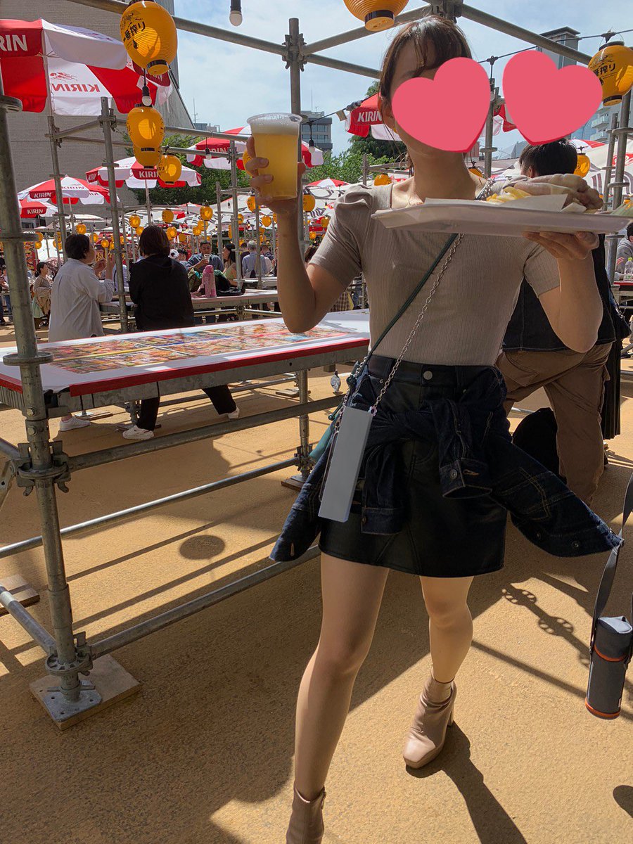 かなてゃ🌷 on Twitter "貧乳のくせにパイスラしてごめんなさい。って気持ちではいたので許してくだぱい。"