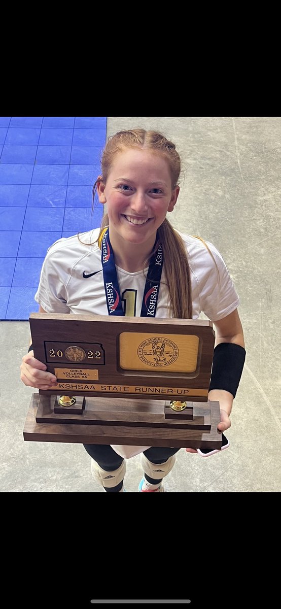 CoachDeLong89's tweet photo. Want to recognize my youngest daughter Avery who wrapped up her pre-collegiate volleyball experience today, it began this year with a 2nd place finish in the 6A division in the sunflower state and ended today with a National Championship in the National division of USA volleyball https://t.co/MprE3i6sLS