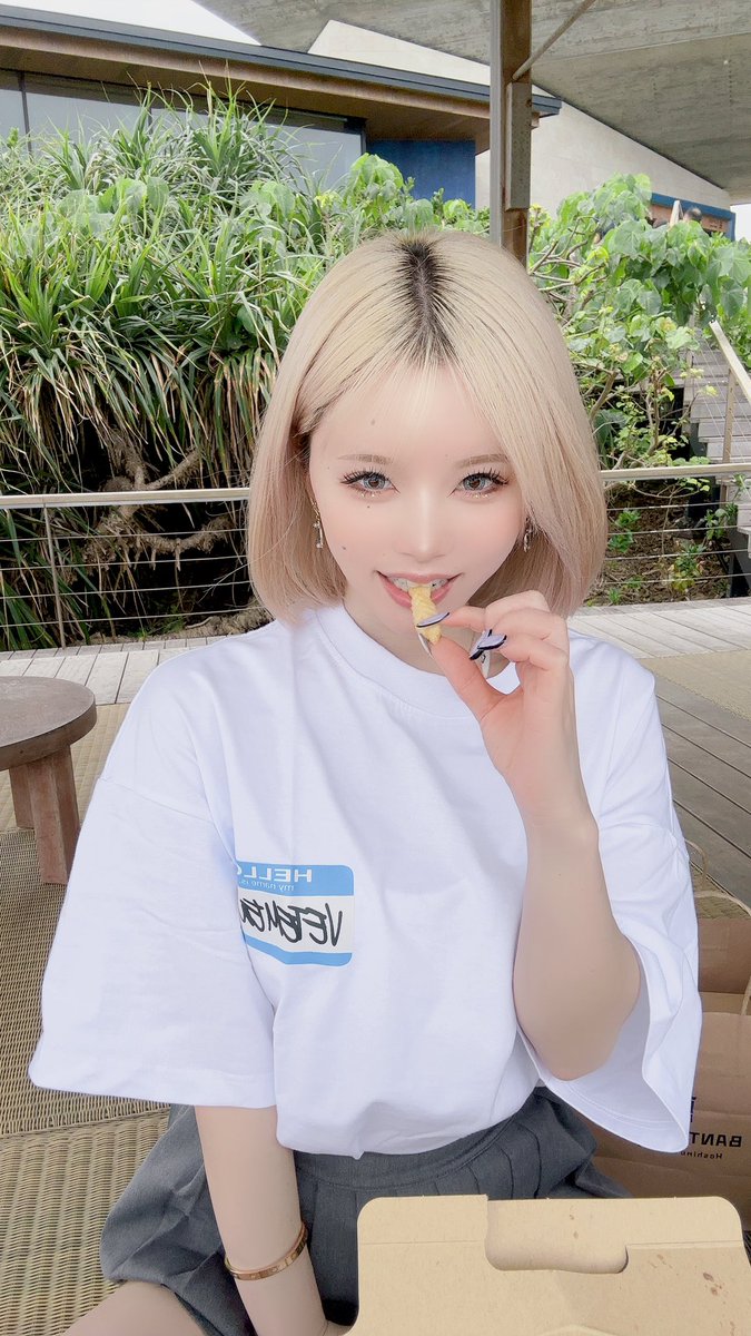 TENSAINEKOSAMA's tweet photo. ままはたべてばかり https://t.co/9OlrhBoRXo