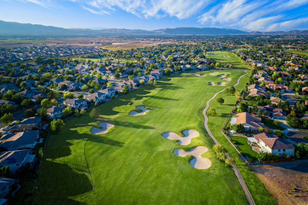 JrAmericasCup's tweet photo. The 2023 Junior America’s Cup starts in 3️⃣ months at Red Hawk Golf &amp; Resort!

Check out our host course in Sparks, Nevada:
https://t.co/Me9Doy870q https://t.co/TcPJ5EdUom