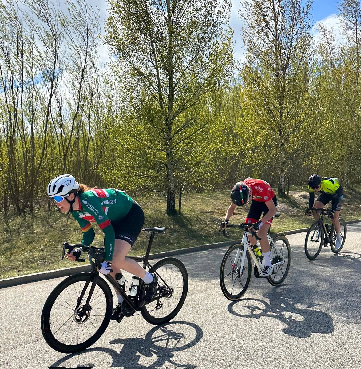 <a href="/AlmaJohansson17/">Alma Johansson</a> rode into P2 @ the RP Criterium, Malmö 🇸🇪
Blue skies and hard wind. Skåne at its best 🌞💨🌞