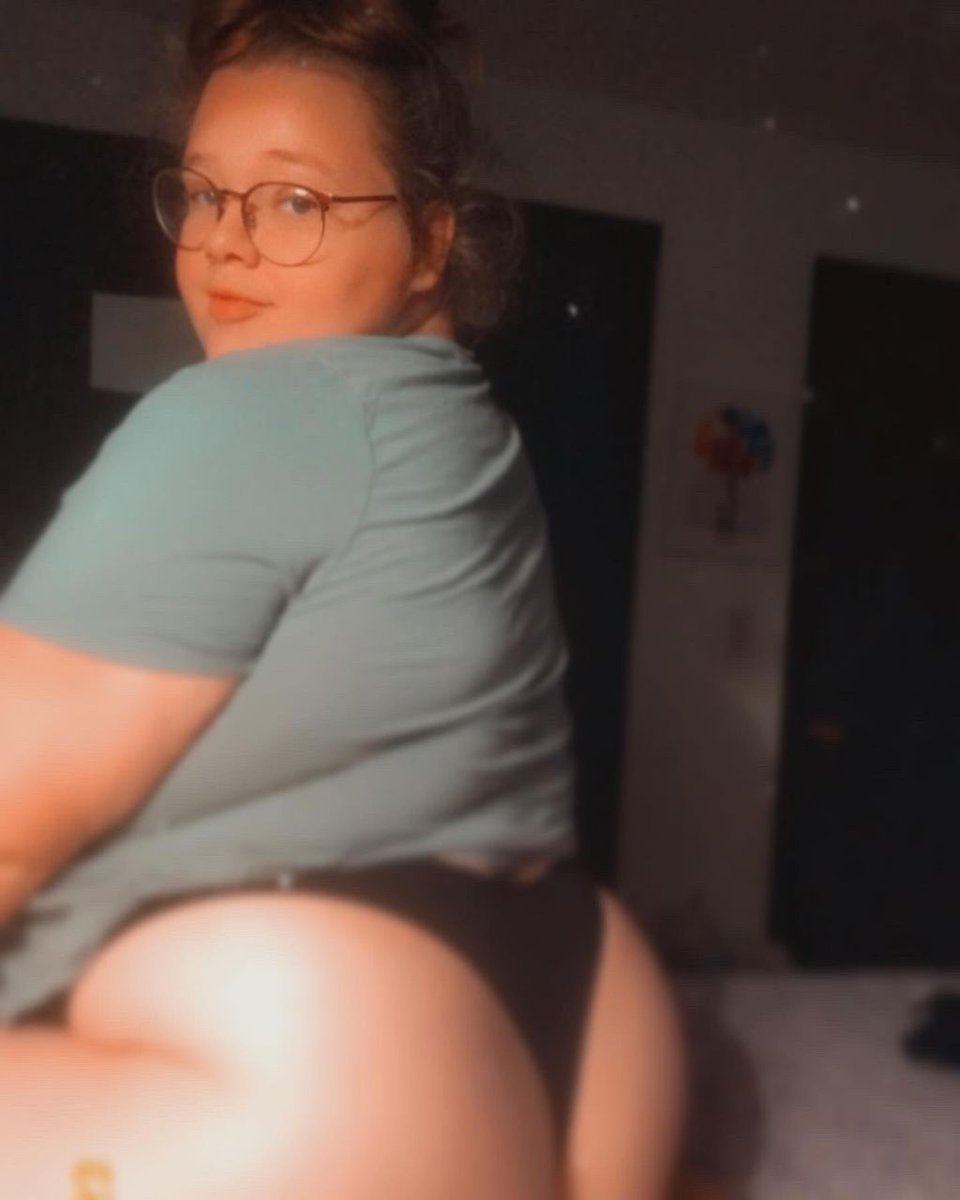 @bbwkaiden 🥵
Solo😈😉
Customs &amp; Premade 🥵
Cream Queen 👸🔥
BBW Norwegian 🇳🇴
Sessions &amp; Videocalls