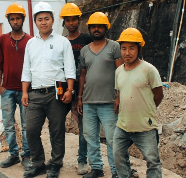 TheTopden's tweet photo. May all workers be treated equally with dignity and respect, and an environment free from discrimination Happy Labour Day. https://t.co/2WFVuPuPj3