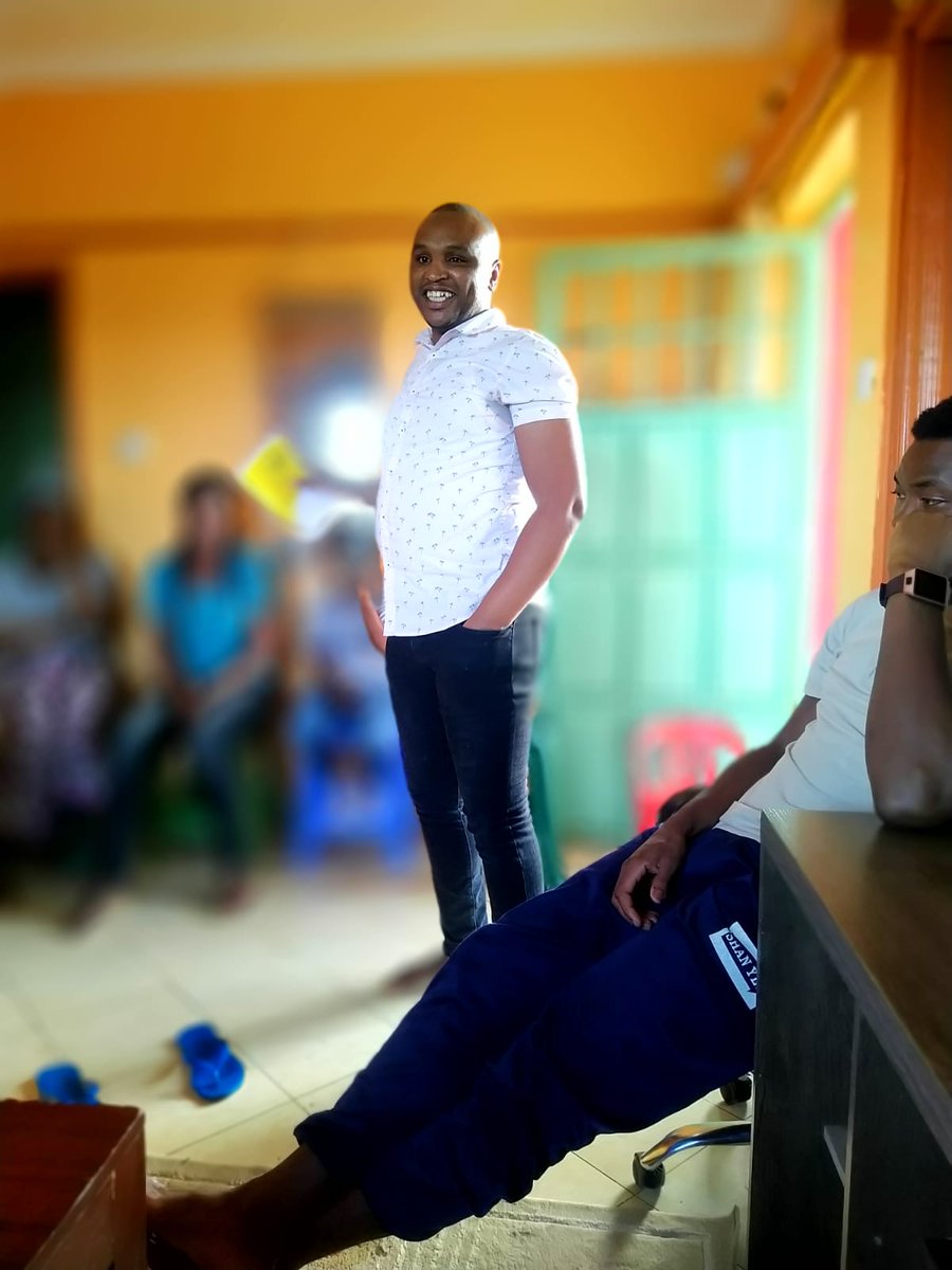 gilbertmutaiKE's tweet photo. Looking forward to better days ahead, acknowledge present challenges and hold onto hope for a brighter future. Keep your head up, stay positive, and know that you are not alone. https://t.co/VMzX3C4tOq