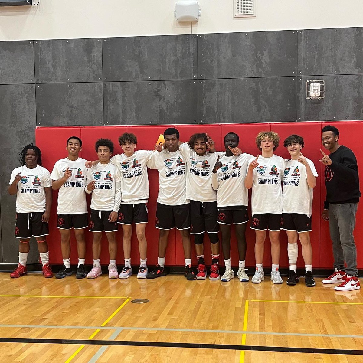 Renton & Renton Select Basketball tweet media