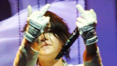 SUGAXC's tweet photo. 🖕🏻🖕🏻 https://t.co/9swYeEc3Mz