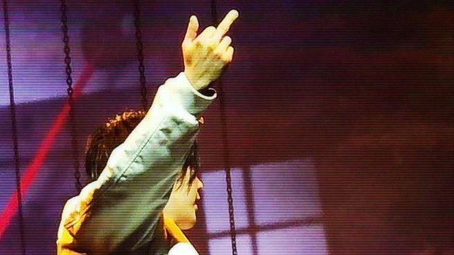 SUGAXC's tweet photo. 🖕🏻🖕🏻 https://t.co/9swYeEc3Mz