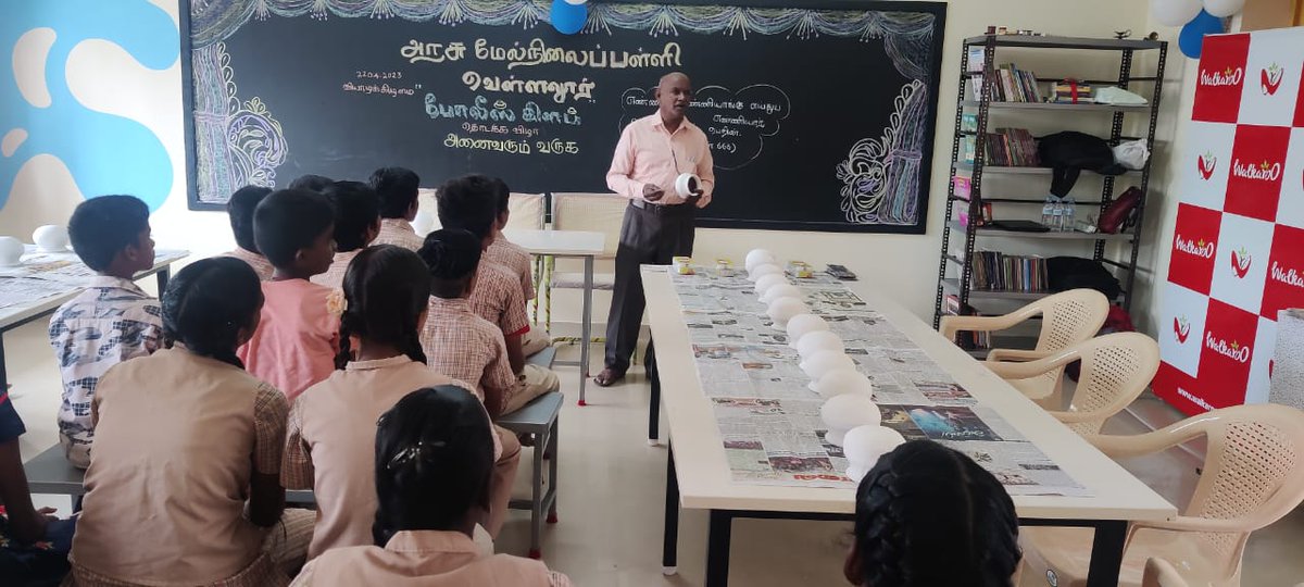 WalkarooFoundtn's tweet photo. Summer camp by Walkaroo Foundation at Vellalore Govt School. Learning pot painting  #policeclub #munnetram360 @sumitrabinu @manojbastian @binurajendran https://t.co/dAaVUS0FS1
