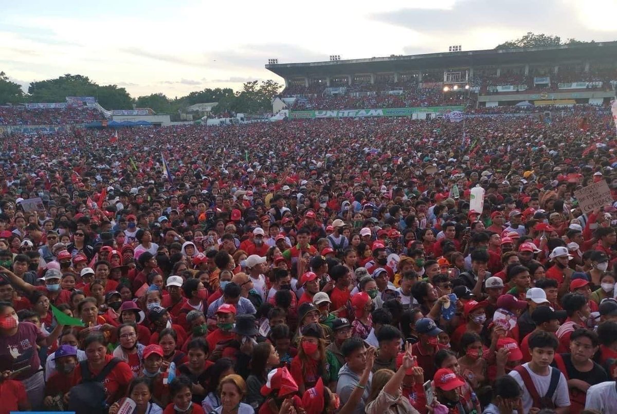 kaloylakwatsero's tweet photo. One YEAR AGO!

May 1,2022, sa Isabela ginawa ang last rally ng UNITEAM.

#SOLIDNORTH 

@teampveofficial 
@bongbongmarcos 
@indaysara https://t.co/Dh9cY6EuPA