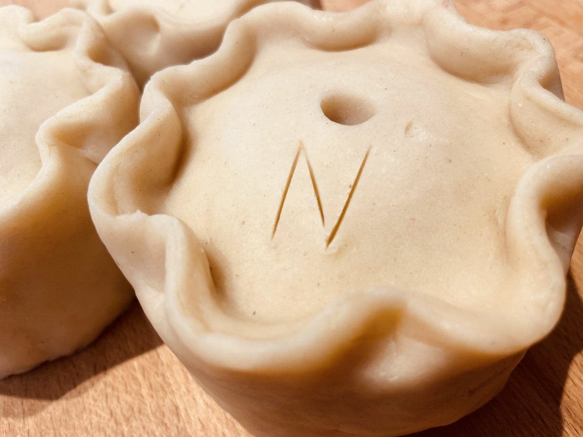 nice_pie1's tweet image. You asked… so now we have our Nice ‘No Jelly Pork Pies’ made exactly the same as our Nice Pork Pies just no jelly. 
We’ve got a few newbies lined up and will be introducing them over the next couple of weeks.
#pieshop #nottsfood #nottingham #nottinghamshire #porkpie #pork #pies