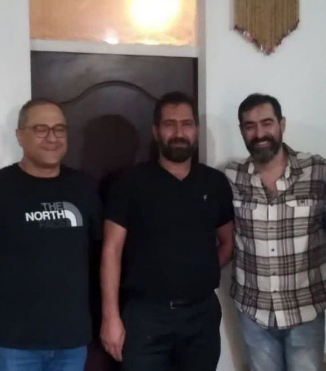 baran512376's tweet photo. احتمالا بزودی فرقه سلبریتی که مروج اصلی این بی‌ناموسی‌ها و وحشی گری‌ها هستن؛ به وقت محاکمه سر از تخم بیرون میارن

#شهید_غیرت
#شهید_حمیدرضا_الداغی https://t.co/WhMvQDeKuP