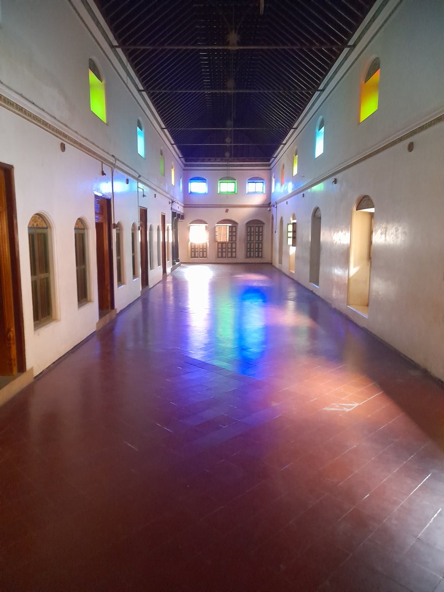 jambunatan's tweet photo. Visited the Athangudi house yesterday. Spent couple of hours. Best pit stop during temple trip near karaikudi https://t.co/EvB0G74R77