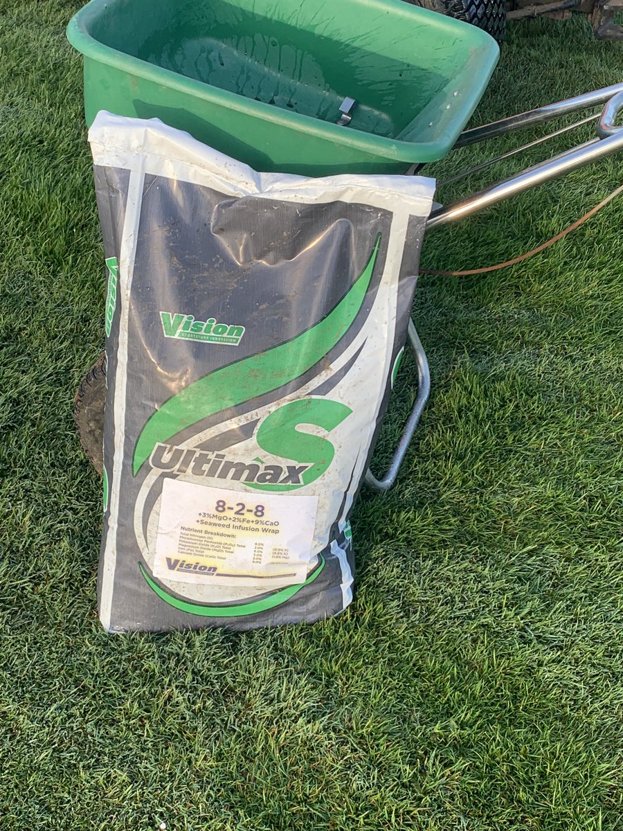 Greens being fertilised this morning.