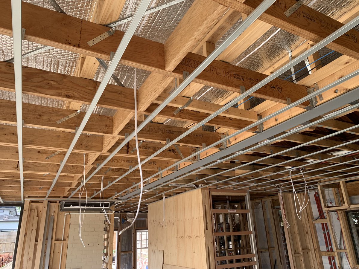 CleanPlaster's tweet photo. Battens and plaster going in at Glen Iris.

#cleanplaster #distinctlydifferent #melbourne #plaster #gleniris #squareset #luxuryhome #builder #design #architecture 
#siniat #siniataustralia #windowreveals    #awci #awardwinningplasterers #victoria #awcivic #turningplasterintowow https://t.co/3Lb3vCSVE5