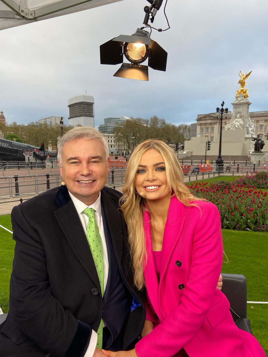 Ellie Costello tweet media