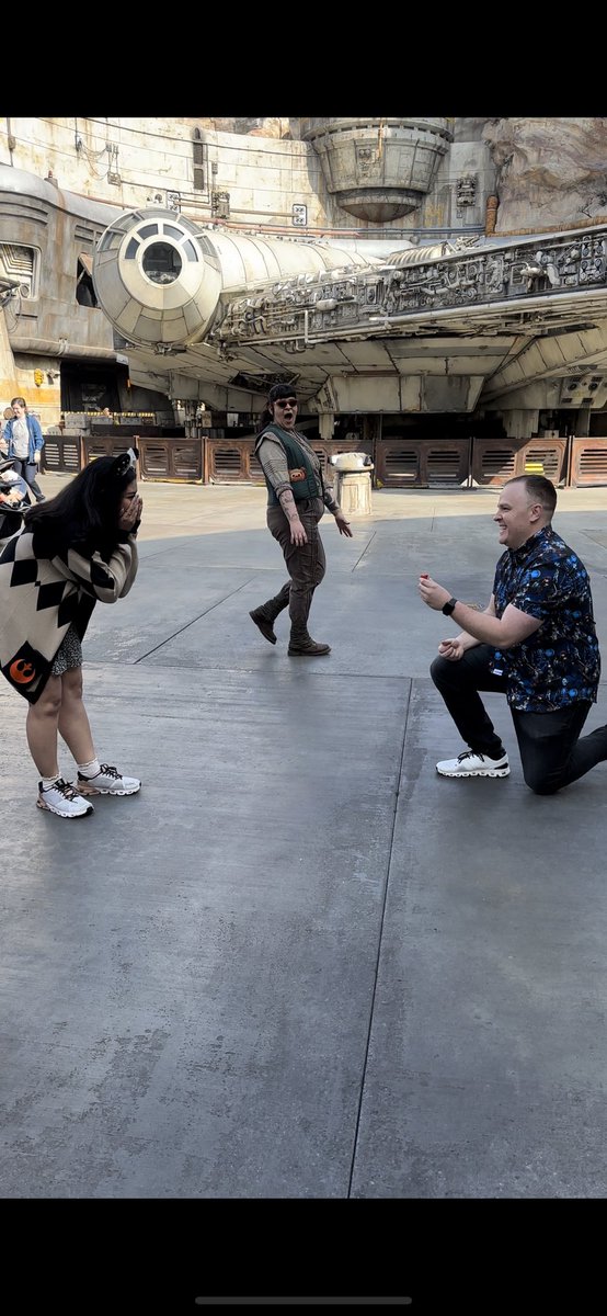 Did it on the app already, but #castcompliment to Slyvia in Batuu for going above and beyond to make our special day even more special. And the accidental photobomb is AMAZING!! I’ll never forget her! @CastCompliment