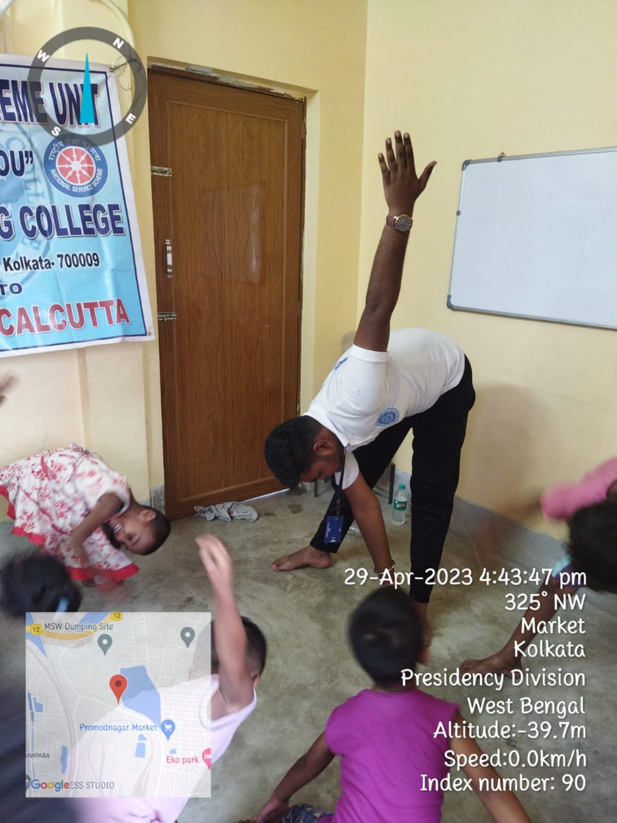 NssMorning's tweet photo. NSS unit of Bangabasi Morning College continues monthly yoga session at community school.#nssbmc @_NSSIndia @ConnectingNss @YASMinistry @rdnss_kolkata @PIBKolkata @PIB_India @pankajsinghips @NSSRDPATNA @NSSChennai @moayush https://t.co/tdjD6IQCXj