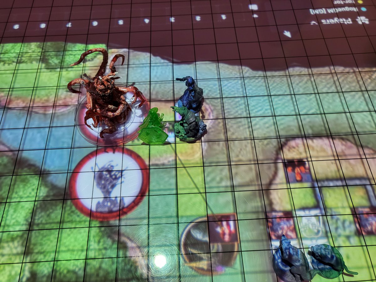 shellmoniz's tweet image. Had a fun day running some Pathfinder 2e, Extinction Curse.  First a fight with an ooze, then 3 hours of role play.  Thanks my players :)