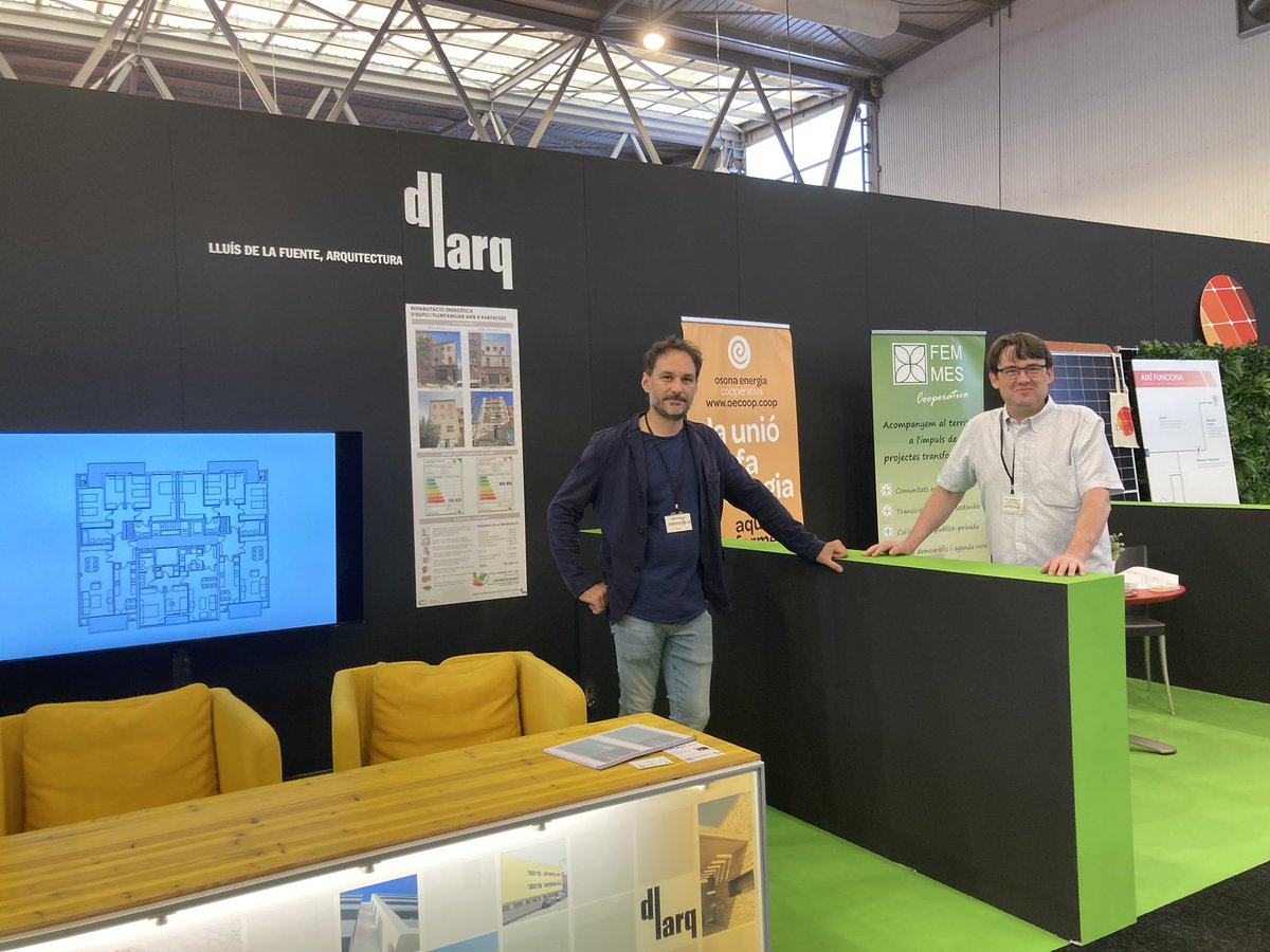 Qui té un bon veí té un bon matí!
Tot un plaer per <a href="/femmescoop/">FemMes</a> i <a href="/osonaenergia/">OECOOP</a> ser  veins a #FiraQ  #BLG de <a href="/lluisdelafuente/">Lluís de la Fuente</a> d’<a href="/dlarq_cat/">LLUIS DE LA FUENTE, ARQUITECTURA</a>. Ens uneix <a href="/SomEnergia/">Som Energia</a>  i una visió d’una #transicioenergetica sostenible per al territori
#comunitatsenergetiques
#rehabilitacio_energetica