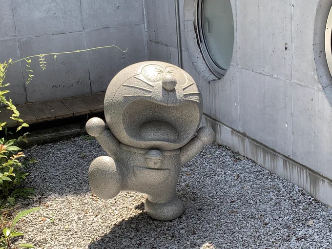 石化したドラえもんかわいいのでみてください…