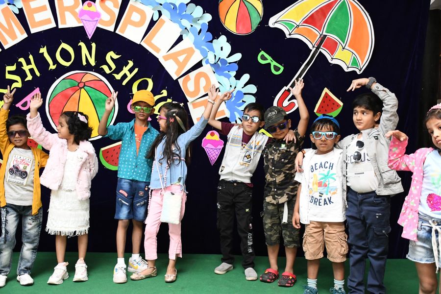 indorepublicsch's tweet photo. "Summer means happy times and good sunshine."
Indore Public School - Main Campus had organized a No Bag Day as Fun Frolic Day for our children of classes I to V on Saturday 29th April 23
Plethora of activities were enjoyed by the children like ramp walk, swimming &amp; movie watching https://t.co/Ls0XLSzBS8