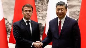 LenaWhoCon's tweet photo. Xi Jinping:First time? https://t.co/MJEhLnDF1e