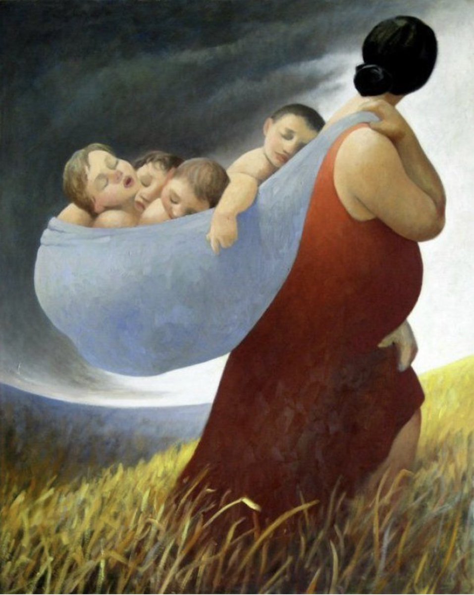 #dia1demayo  Pero hay un trabajo invisible  que sostiene la vida, sin el que no existiría ni la economía ni la política ni el "mercado de trabajo".Urge darle valor social, económico y curricular para caminar hacia una sociedad más corresponsable e igualitaria #CuidaresTrabajo