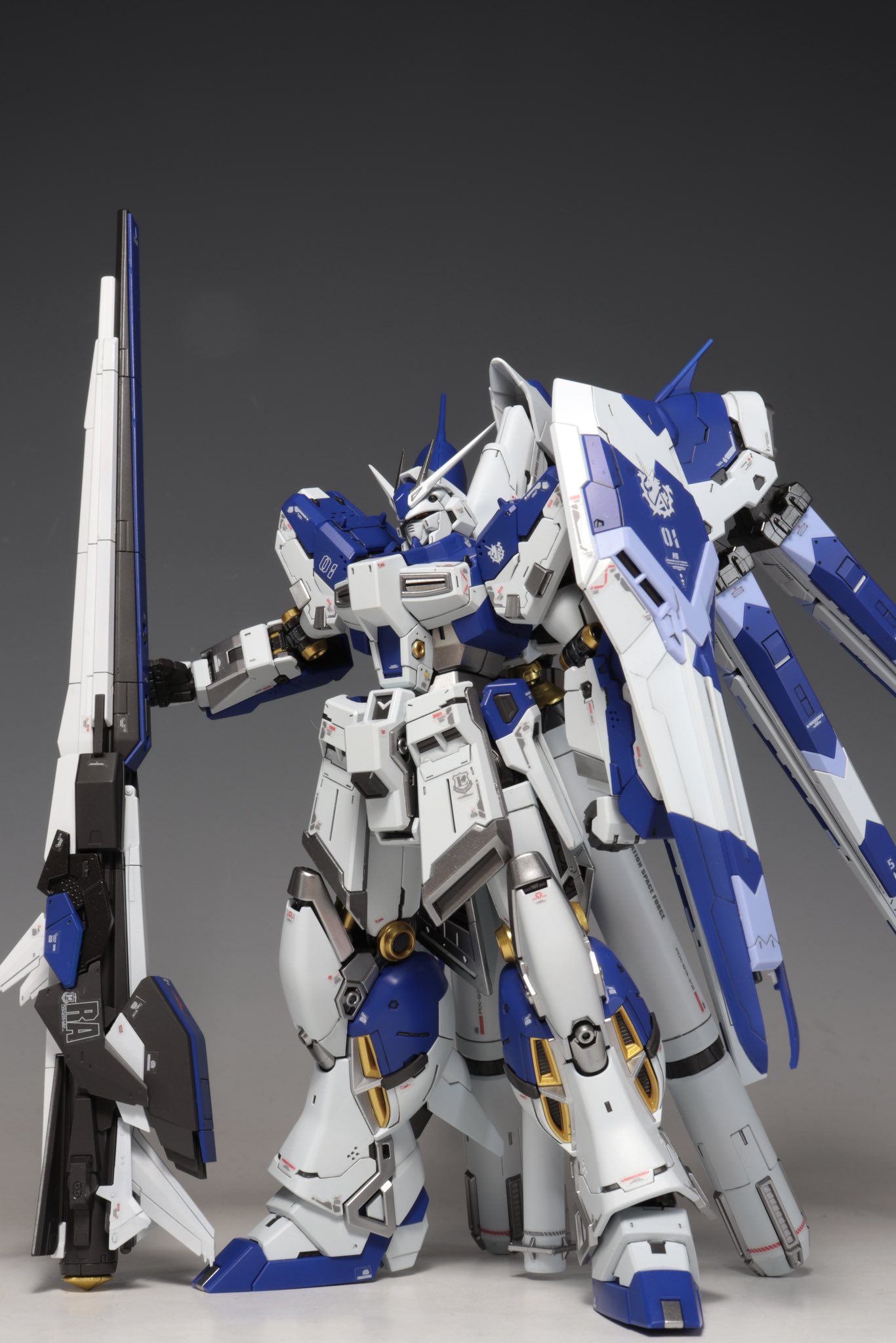 RG Hi-νガンダム & νガンダムff