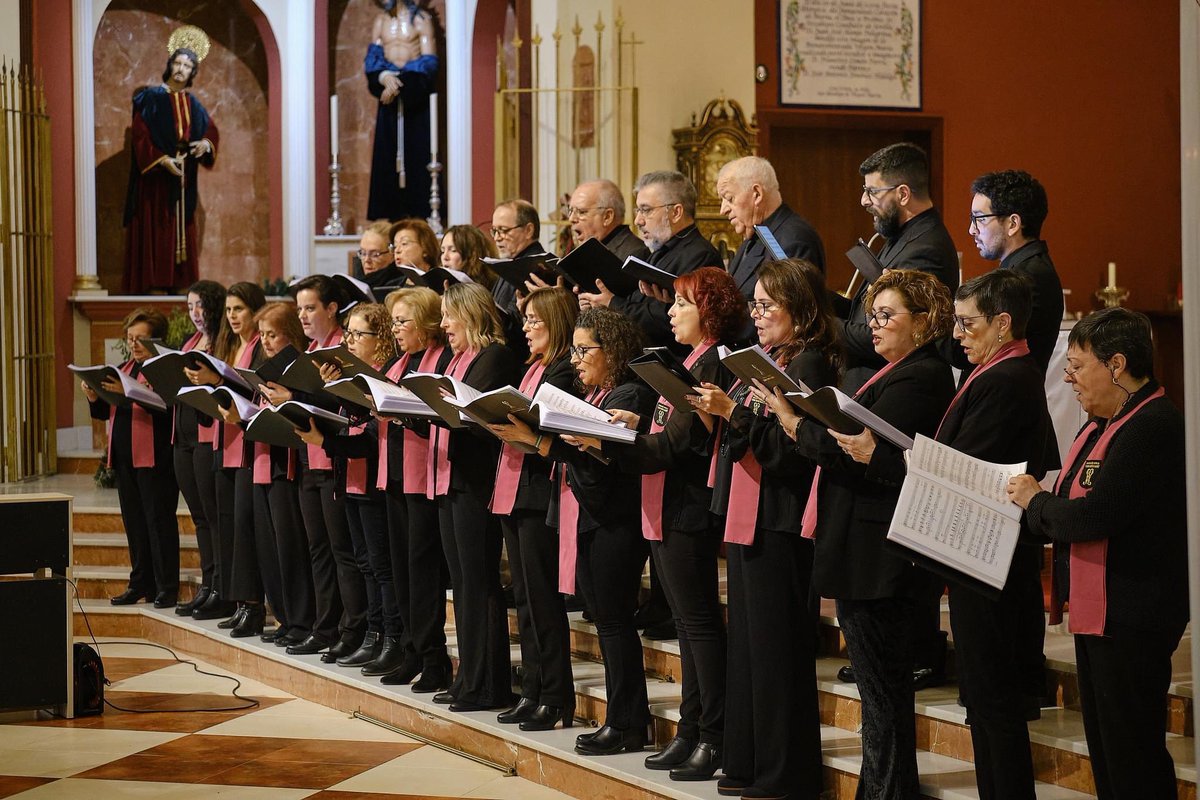 Coro Santa María tweet media