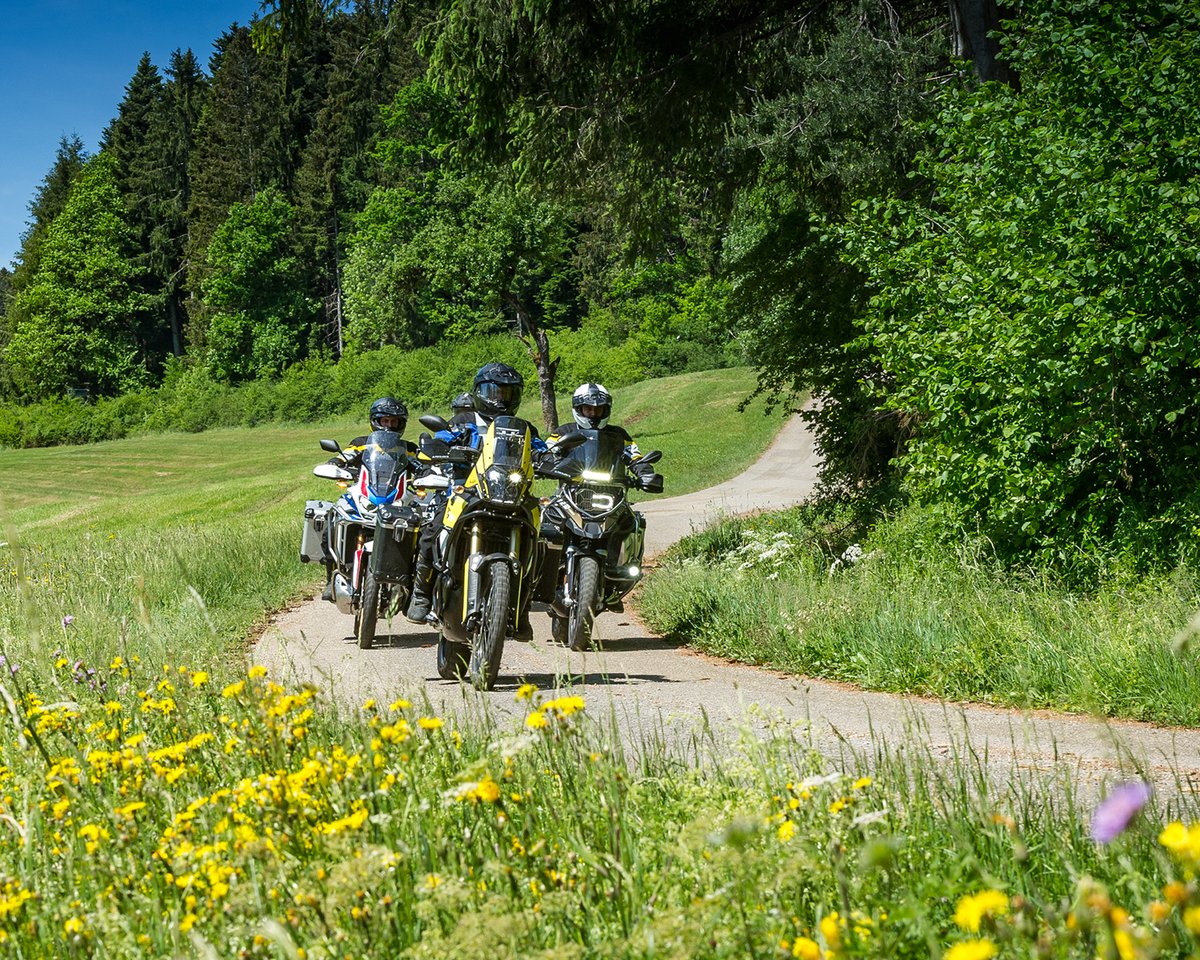TOURATECH's tweet photo. We wish everyone a happy working holiday! ☀️👷 #labourday #erstermai #tagderarbeit Where is the journey going today? 🌍 🏍️
#touratech #madeforadventure #bmw #makelifearide #ktm #790adventure #yamaha
#tenere700 #honda #africatwin #offroad #offroadriding #hardluggage #motorcycle https://t.co/egh19lEb5J