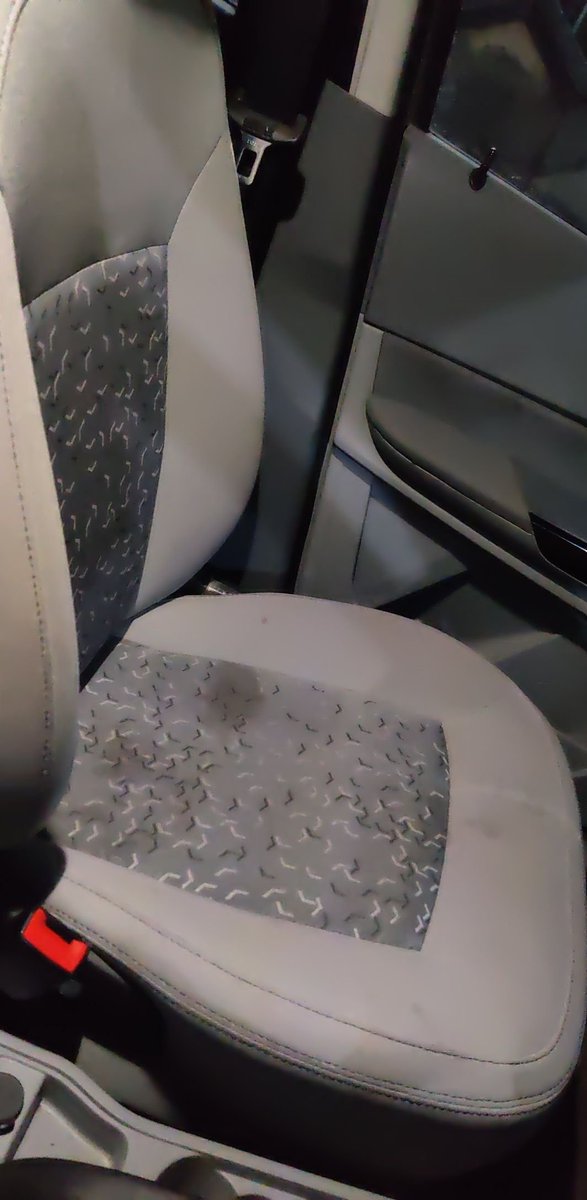 BharatV84041810's tweet photo. @Zoomcar_India  @morang 
booked Zoomcar  and it was pathetic,  customer care sucks, app sucks, the car rented was bad , dirty seats , car was stinking. Struggling to connect zoomcar.. 
Looks like they don't care.. 
Booking id :  JPSNCP4A1
#zoomcar  #help https://t.co/D14jFueWDS
