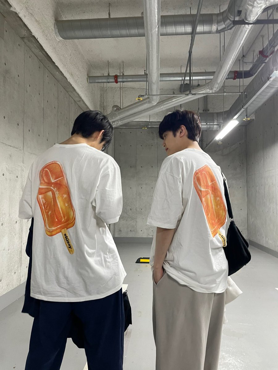 WE_THE_BOYZ's tweet photo. [주학년] 선우야 너랑 나 둘중 하나는 겉옷벗지말자 https://t.co/5VNGlJLkKO