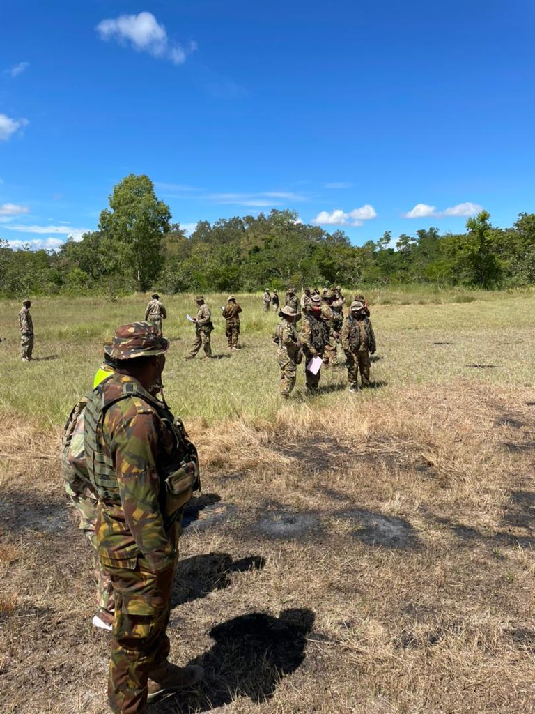 Shooting is an essential skill for soldiers and marksmanship training must be done safely. The #PNGAusPartnership have been qualifying officers and NCOs as range safety staff to ensure the #PNGDF soldiers become safe and effective weapon operators. 👍💪@AusHCPNG