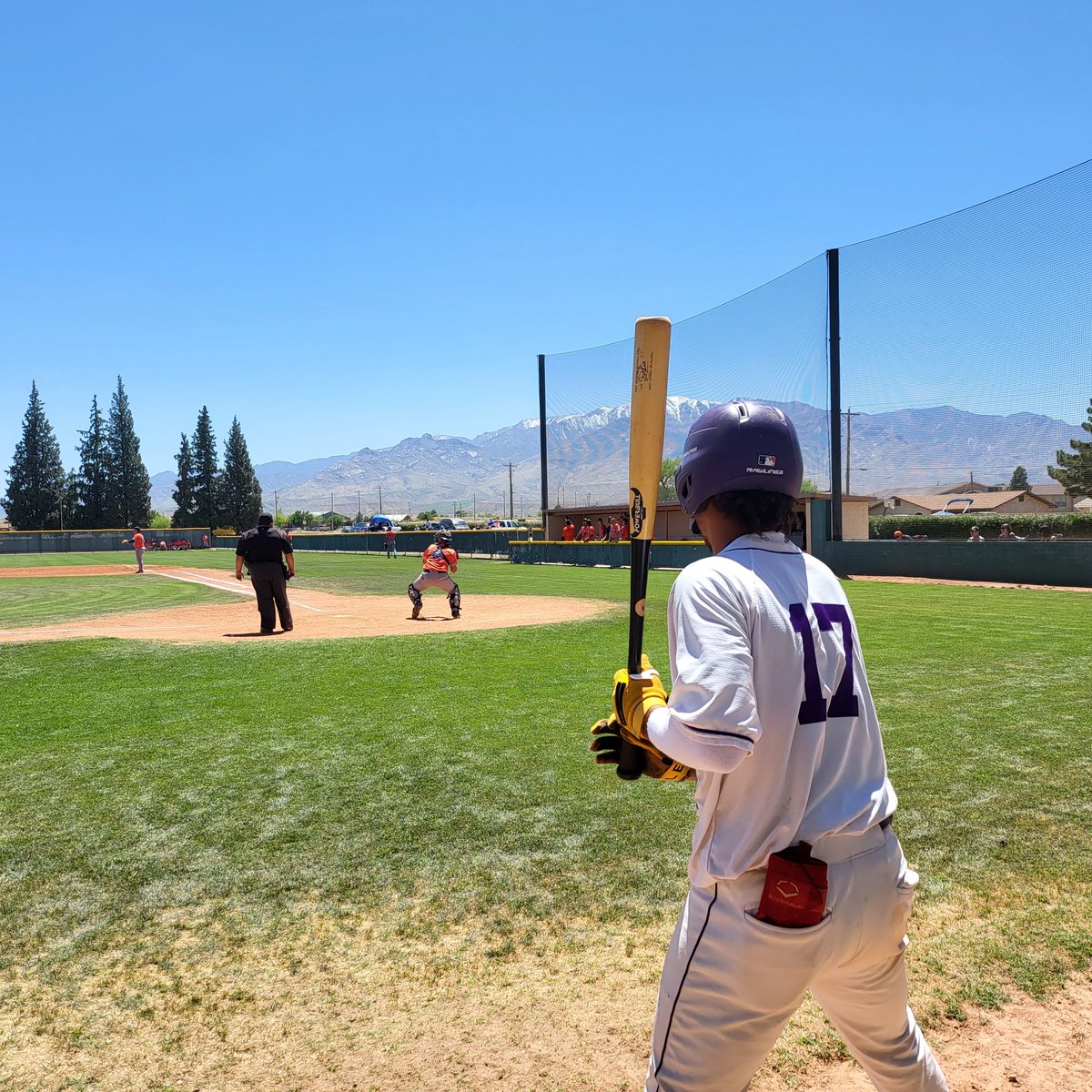 MrCoachWalk2's tweet photo. That's a wrap! Two productive years. .423 and .350. 340 PAs only 25 ks. Two AZ Gold Gloves. Two 1st Team All-Conference n Two 2nd Team NJCAA1 All-Region.  Male Athlete of the Year. Thank u @eastern_arizona. On to @UNMLoboBaseball GOD IS GOOD!! #JUCOROUTE https://t.co/LNyJO1bMOi