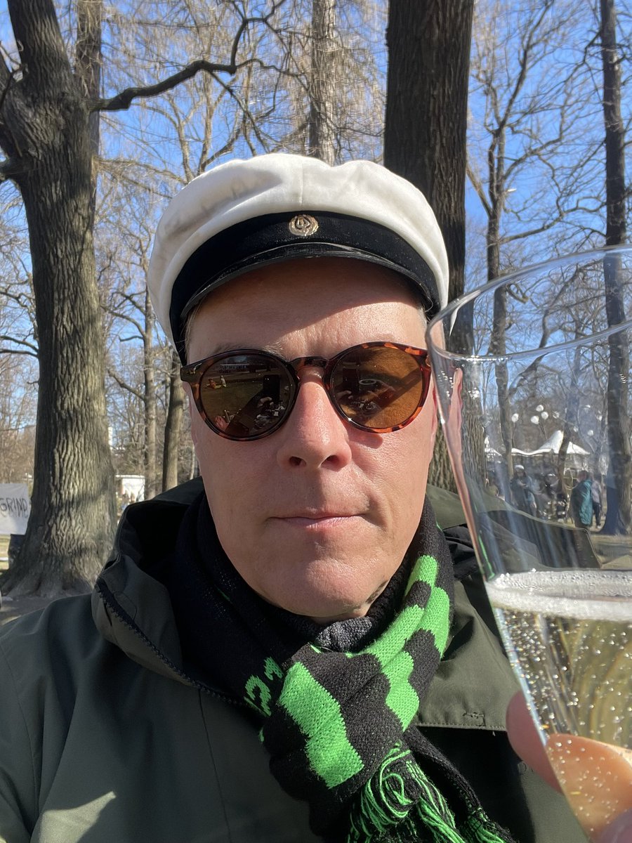 Hauskaa vappua! 🥂🥳