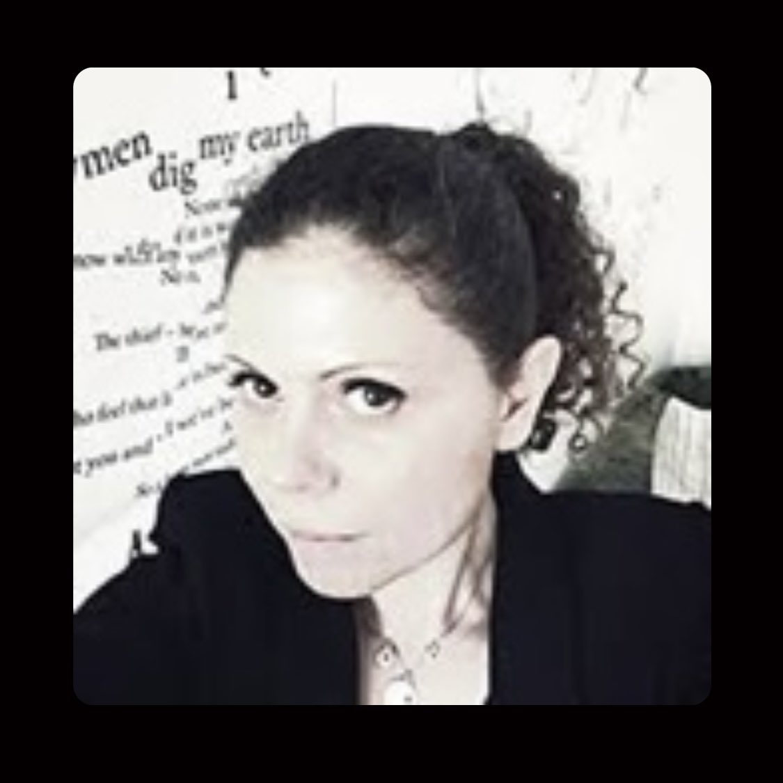 Acı Kaybımız… 
Grafik Tasarımı Bölümü mezunlarımızdan, İletişim ve Tasarımı Bölümü öğretim görevlisi Funda Şenova Tunalı vefat etmiştir.
Merhumeye rahmet, ailesine, sevenlerine, ögrencilerine, çalışma arkadaşlarına ve Bilkent camiasina en derin başsağlığı dileklerimizi sunarız.