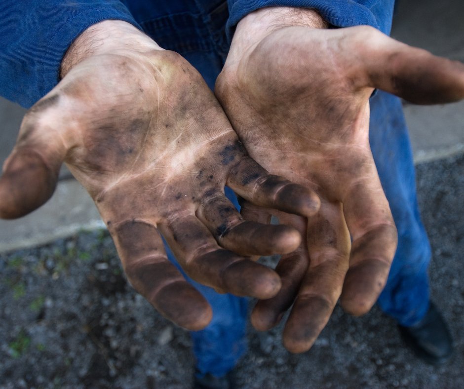 Il lavoro è dignità, buona Festa dei Lavoratori 
facebook.com/photo?fbid=611… #1maggio #primomaggio #benvenutomaggio #festadeilavoratori #superpapà