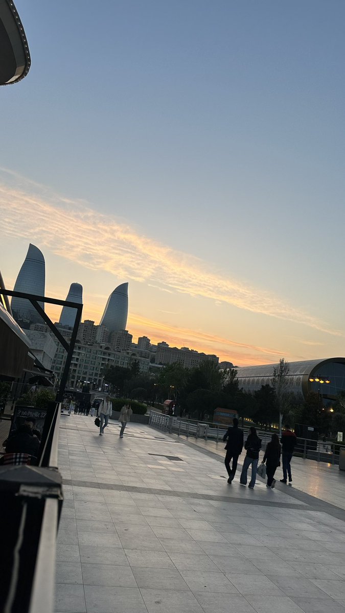 defayez1's tweet photo. Nice week 🇦🇿 https://t.co/bKbW9N3h0S