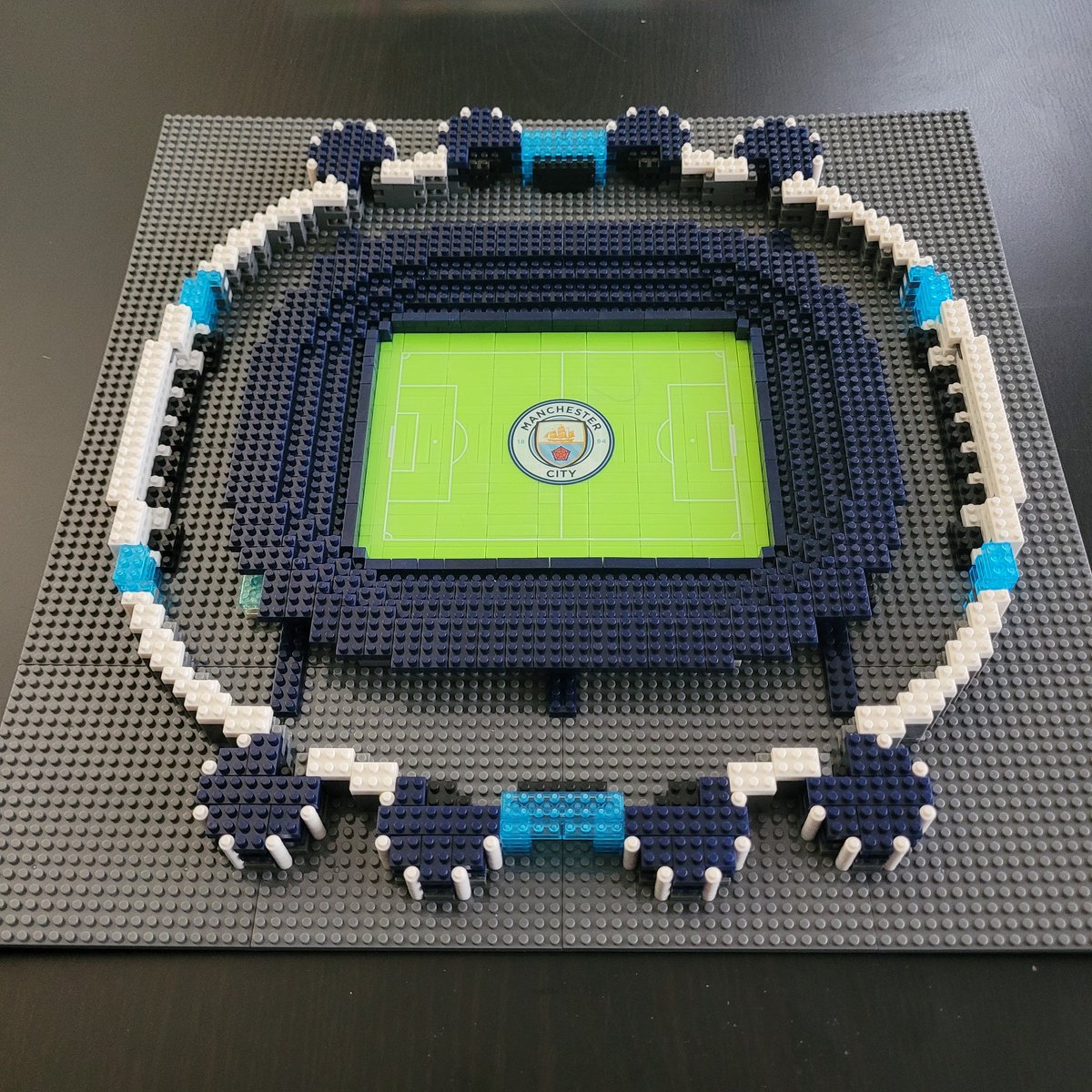BrxlzC's tweet photo. Steps 6, 7 and 8 of #brxlz Etihad Stadium.
This is currently on sale on FOCO UK. Check out my link tree to see the whole sale!
@FOCOusa @foco_uk
#mancity #premierleague #etihadstadium #football #soccer #teamfoco #gofoco #lego https://t.co/FFQQqgXHK3