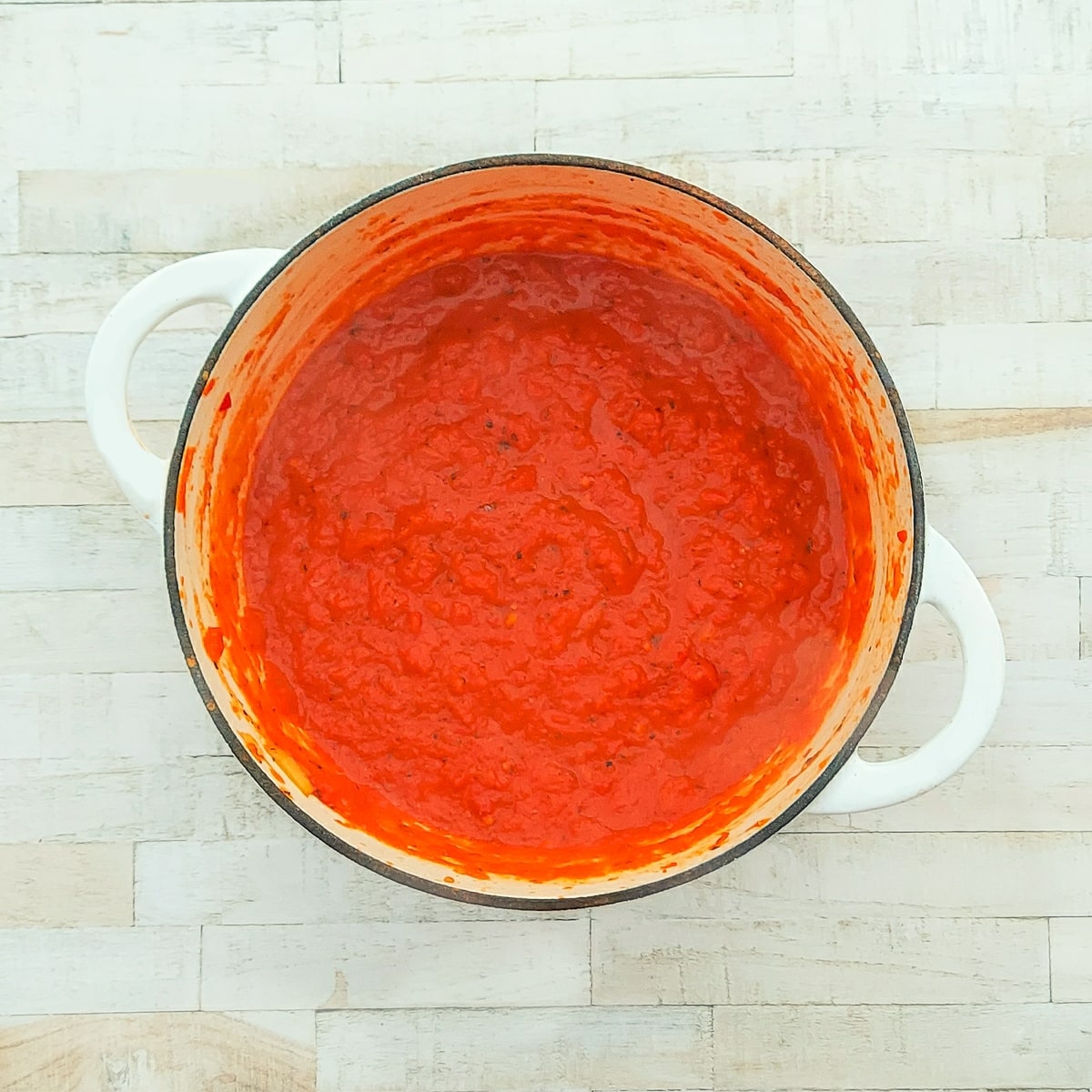 tinnedtoms's tweet photo. NEW RECIPES!!! The second new recipe is the most delicious piquant Red Pepper Sauce. Gorgeous with the Miso Mushroom Nut Roast I just shared (see last post), but also nice with sausages or pasta.
https://t.co/ddzKOxPtgv
#redpeppers #nutroast https://t.co/18YjiJmq66
