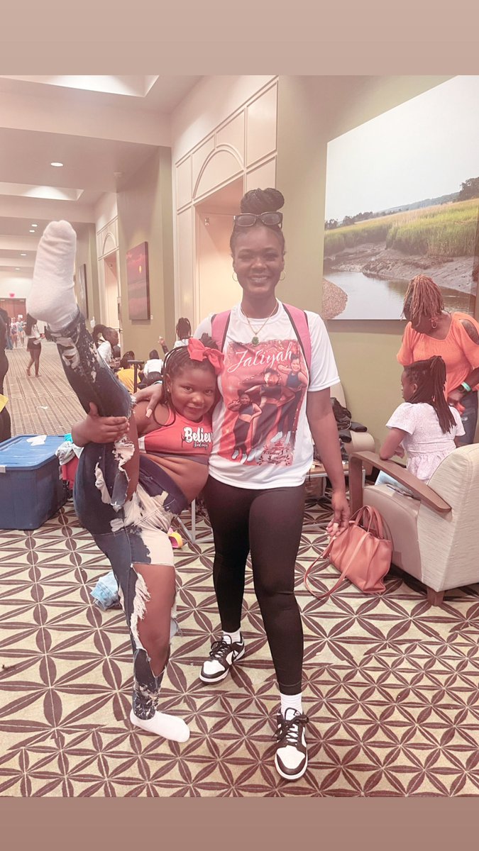 thedopedenim's tweet photo. Jekyll Island Finale Dance/Cheer Competition! 🚨✨ #YOUKNOWWW 🤸🏾‍♀️ #DanceMom ❤️ https://t.co/Pivf7AXsiY