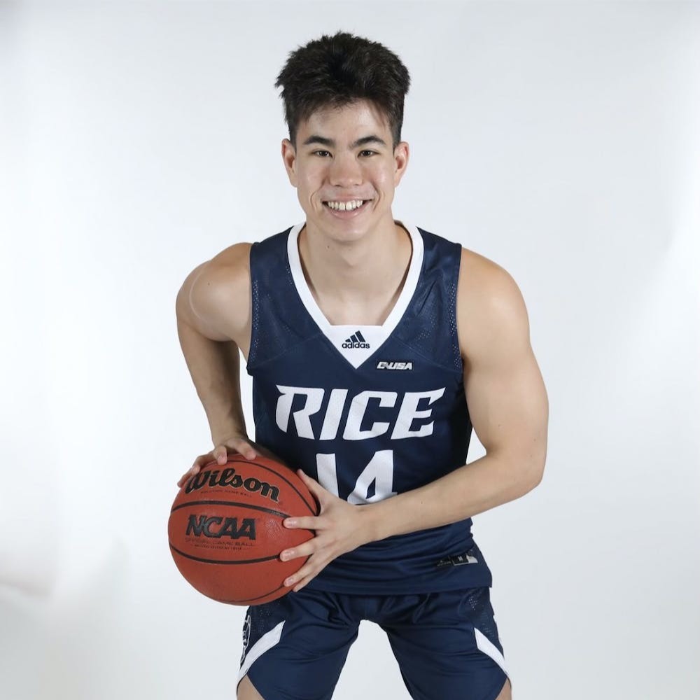 RDesRoches's tweet photo. Breaking stereotypes and making history - Asian-American hooper Reed Myers shares his inspiring journey in Rice’s student newspaper, The Thresher. It’s an inspiring read. https://t.co/iPaMtMU5jY https://t.co/ddihLDq849